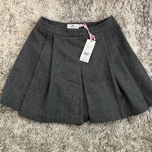 NWT vineyard vines Pleated Skirt